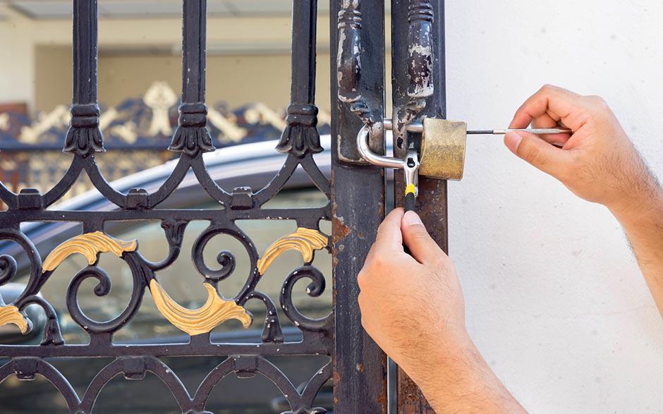 serrurier ouverture de porte service Nanterre