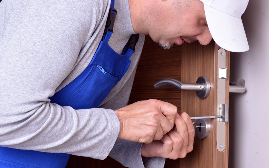 professionnel serrurier dépannage Issy-les-Moulineaux